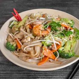 Combination Chow Fun (Hu Tiu Xao Thap Cam) #54.